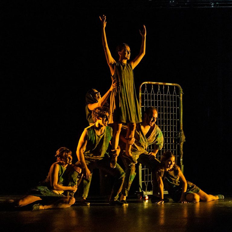 Helena. La cara oculta de la guerra